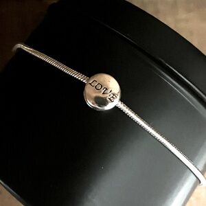 NRQ Sweetheart Love Bracelet